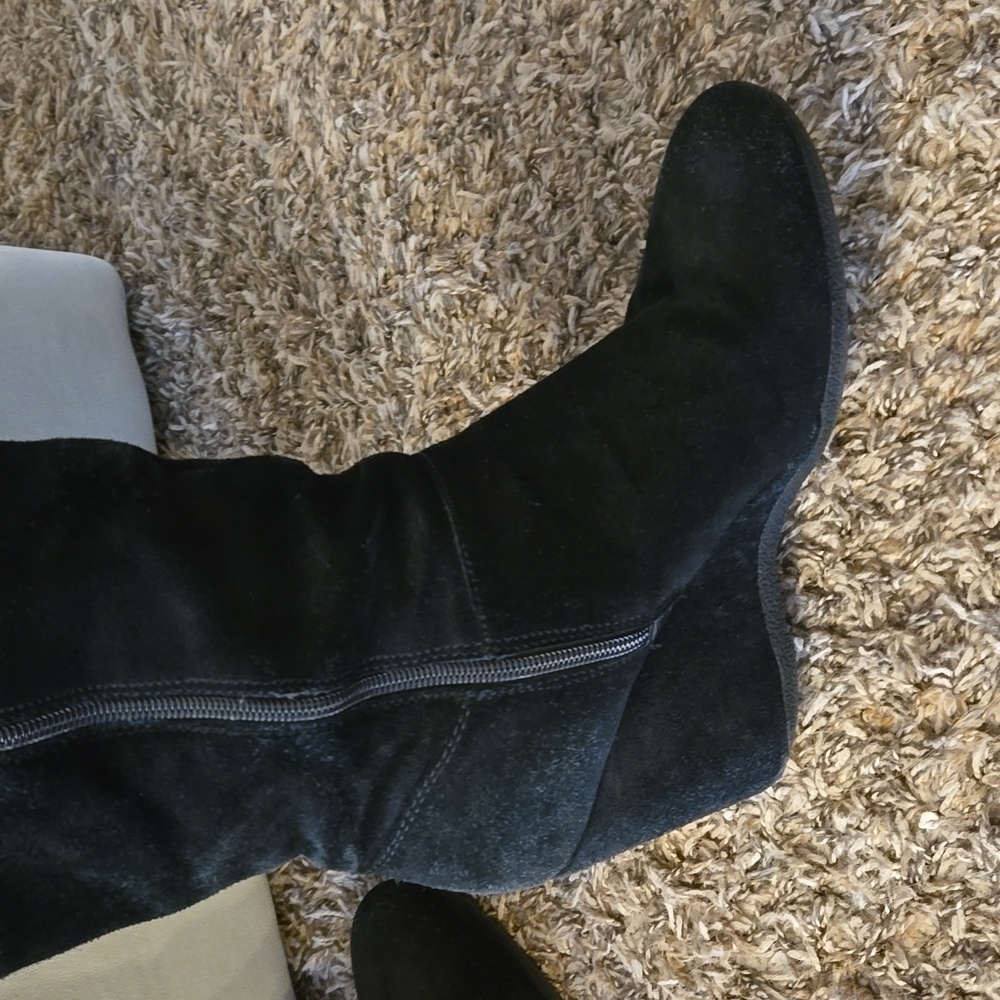 Boots - Picture 5 of 14